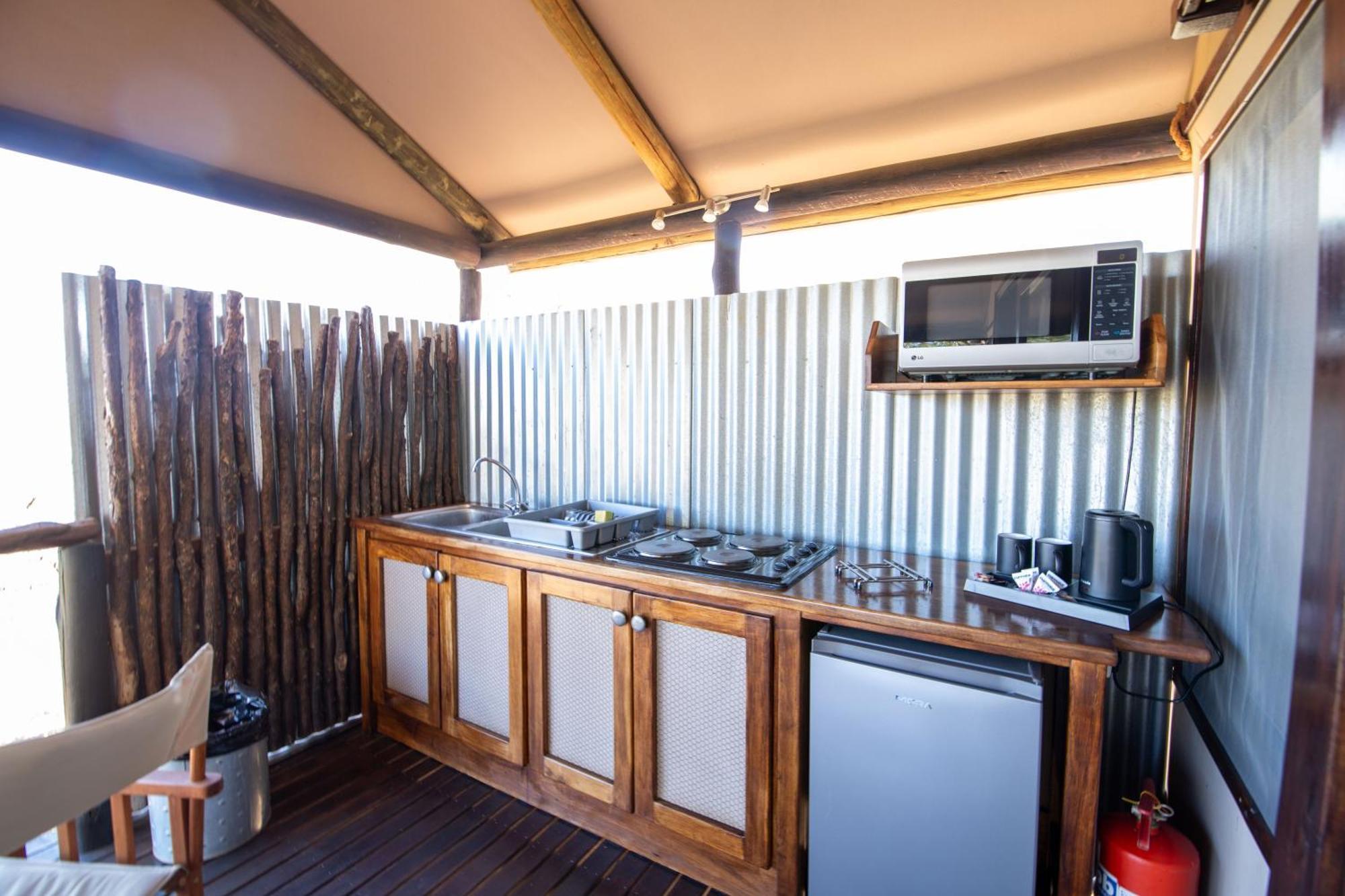 Windhoek Game Camp Lafrenz Township Exterior photo